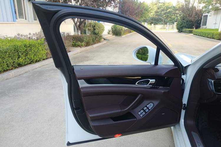 Used Porsche Panamera 2016 Panamera 4 Edition 3.0T
