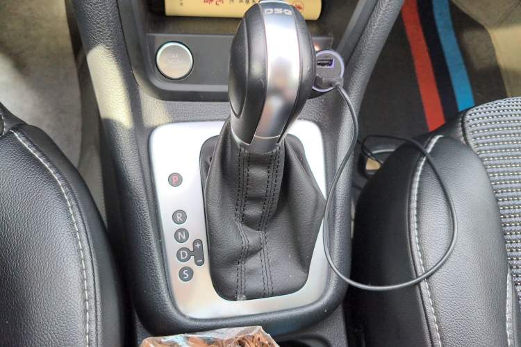 Used Volkswagen Sharan 2018 380TSI Comfort Edition 7-Seater Gear Lever