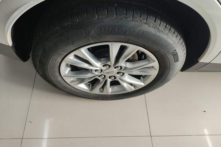 Used Cadillac XT5 2022 2.0T Two-Wheel Drive Luxury Version
