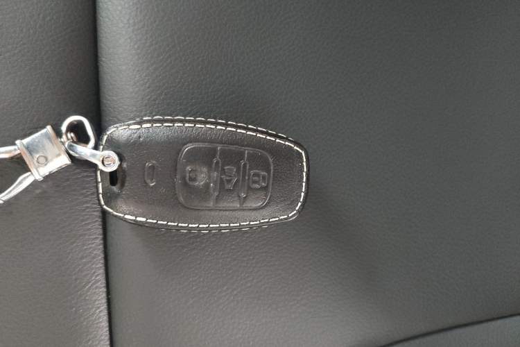 Used Haval H2 2016 Red-Label 1.5T Manual Two-Wheel Drive Luxury Model
