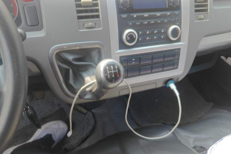Used Foton Scenic G7  Gear Lever