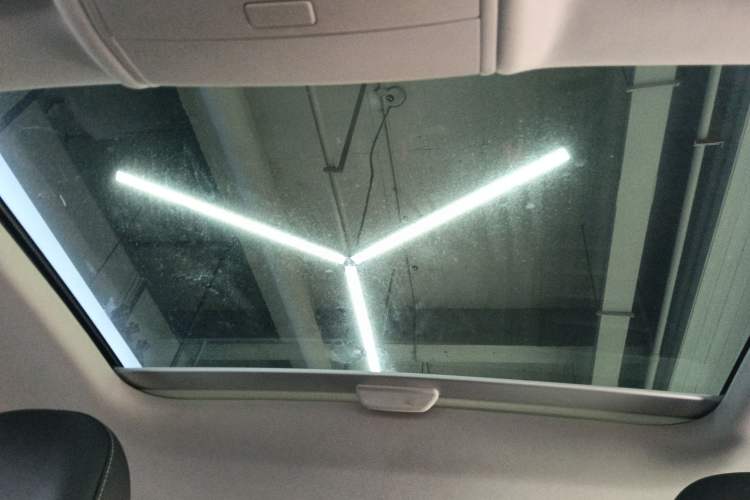 Used Volkswagen Lamando 2018 280TSI DSG Comfort Edition
