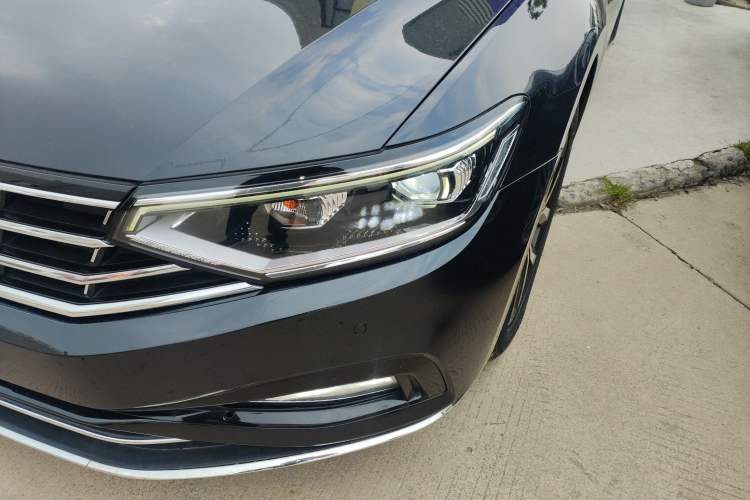 Used Volkswagen Magotan 2020 280TSI DSG Leading Edition Left Front Headlight