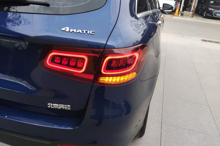 Used Mercedes-Benz GLC 2020 GLC 260 L 4MATIC Dynamic Model Exterior 3