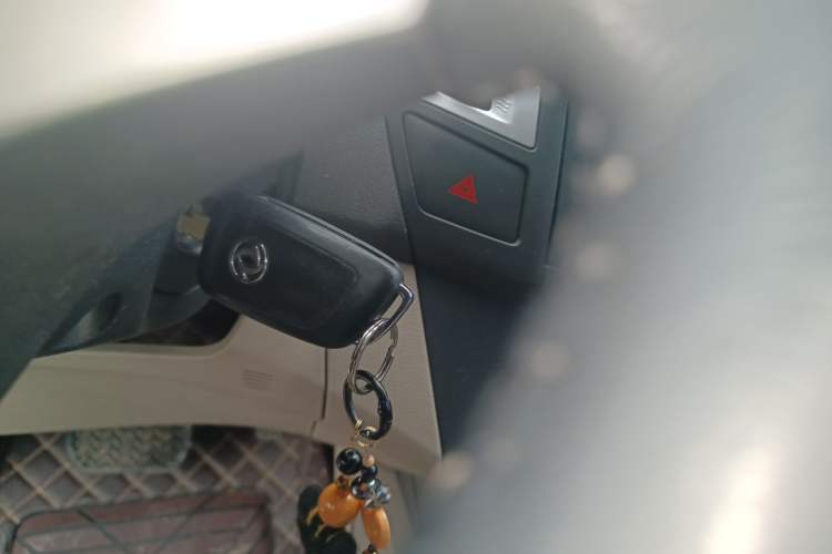 Used Dongfeng Aeolus A30 2014 1.5L Automatic ZhiShang Model