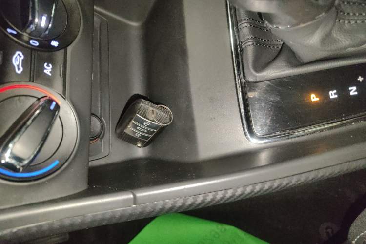 Used MG ZS 2018 1.5L Automatic Luxury Edition China V Standard
