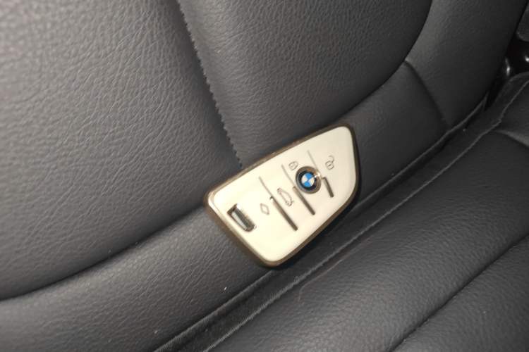 Used BMW 1 Series 2020 125i Leading Model M Sport Package
