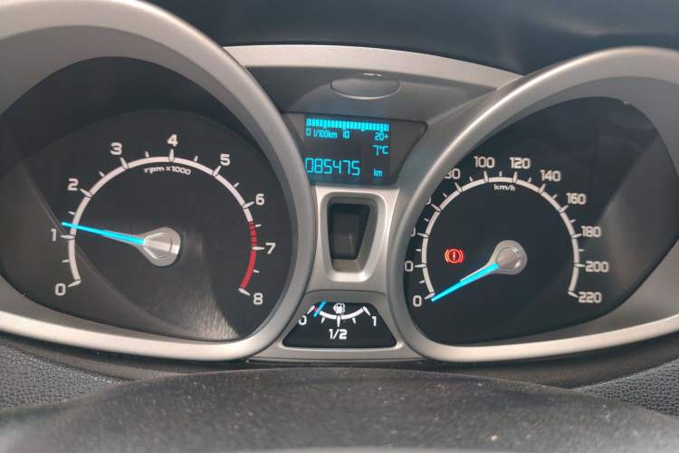 Used Ford EcoSport 2013 1.5L Manual Luxury Model
