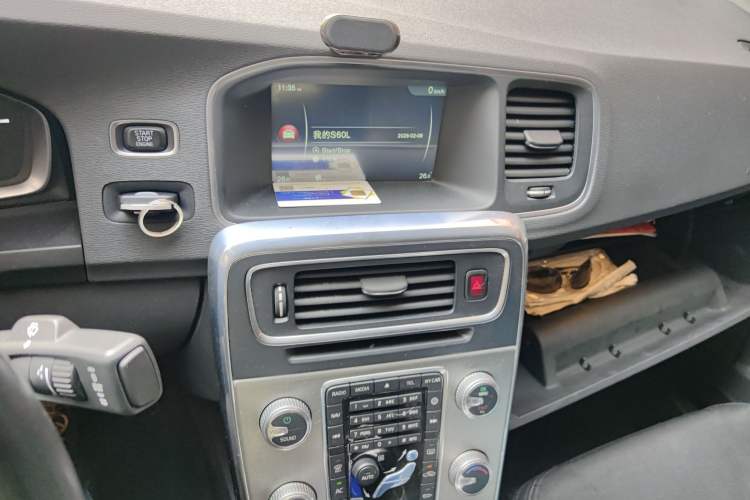 Used Volvo S60 2016 S60L T3 Smart Drive Edition
