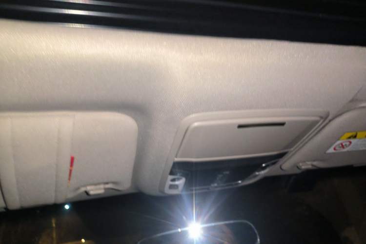 Used Honda Accord 2022 260TURBO Luxury Edition Headliner