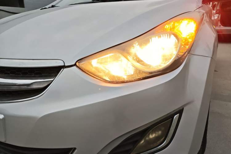Used Hyundai Elantra (5th Generation / Langdong) 2015 1.6L Automatic Fashion Model Left Front Headlight