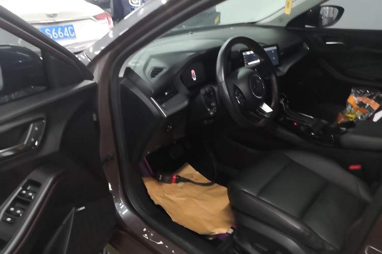 Used MG 5 2022 180 DVVT CVT Youth Flagship Edition