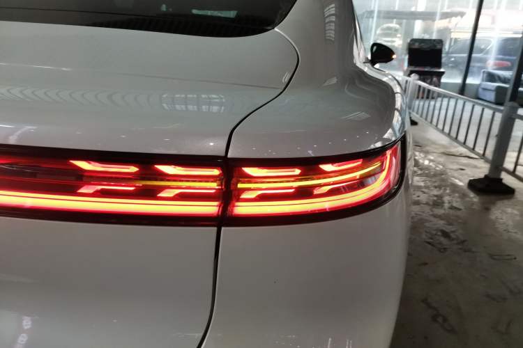 Used VOYAH PASSION 2023 Four-Wheel Drive Long-Range Version
