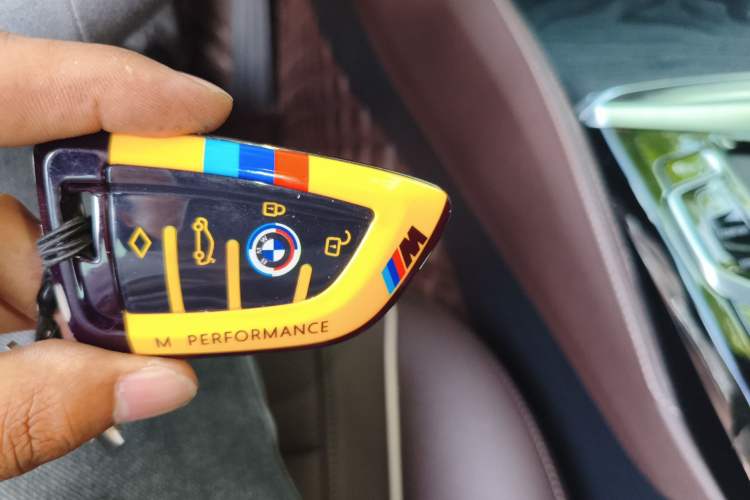 Used BMW 5 Series 2021 530Li Leading Model M Sport Package Vehicle Key