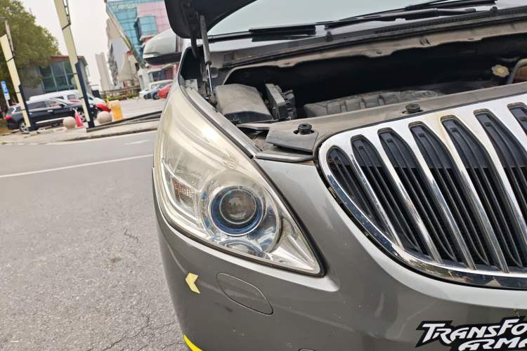 Used Buick GL8 2013 2.4L LT Luxury Business Executive Edition