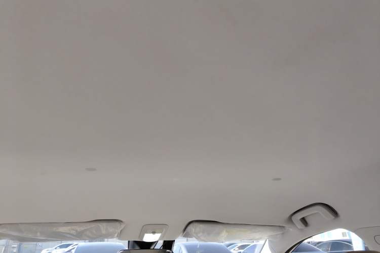 Used Wuling Bingo PLUS 2024 401 km Flagship Edition Four-Seater Version
