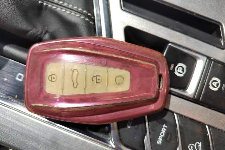 Used Geely Auto Coolray 2020 PRO 240T DCT Hunter