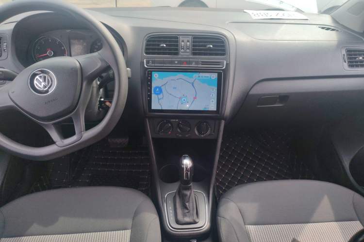 Used Volkswagen Polo 2018 1.5L Automatic Advanced Driving Model Audio And AC Panel