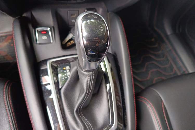 Used Nissan Qashqai 2022 2.0L CVT XV Smart Enjoyment Version Gear Lever