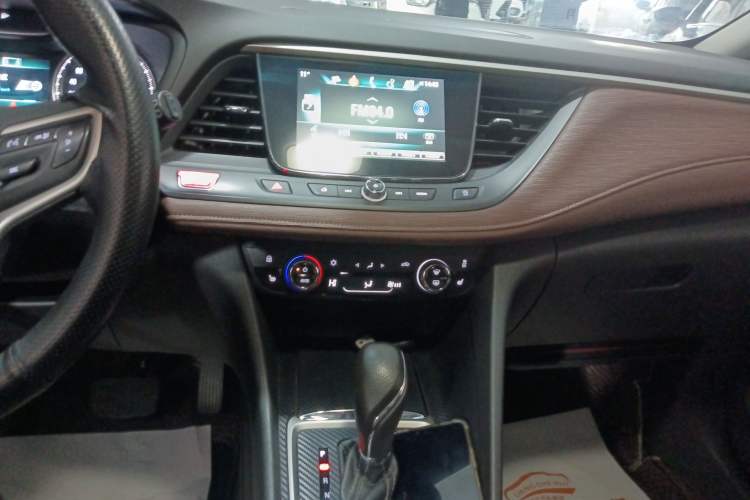 Used Buick GL6 2019 18T 6-Seater Connected Luxury Version China V Standard