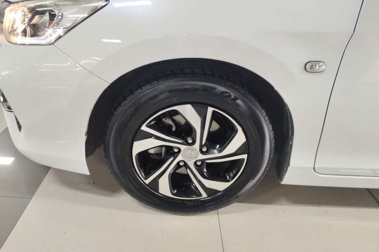 Used Honda Accord 2016 2.0L Comfort Edition
