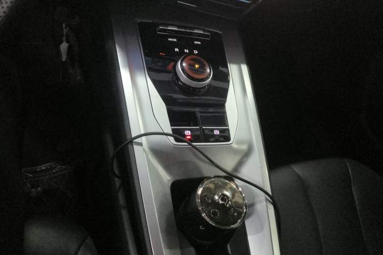 Used Roewe Ei5 2021 500 Admiration Edition Gear Lever