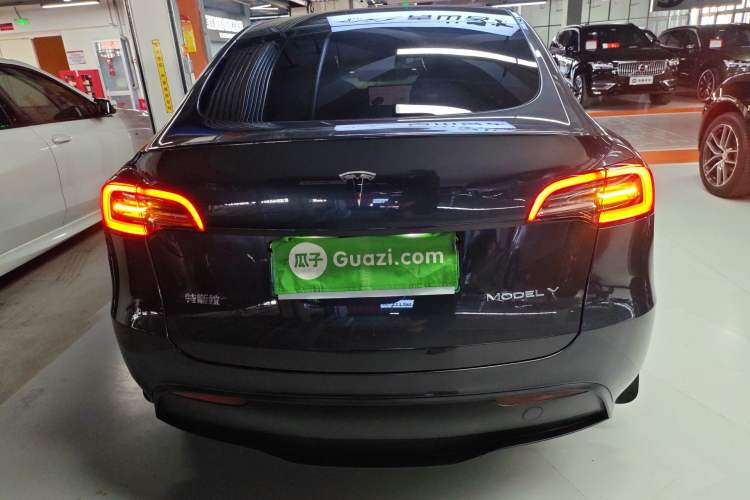 Used Tesla Model Y 2024 Rear-Wheel-Drive Version