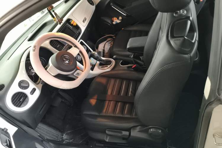 Used Volkswagen Beetle 2017 180TSI Yile Edition Left Front Seat