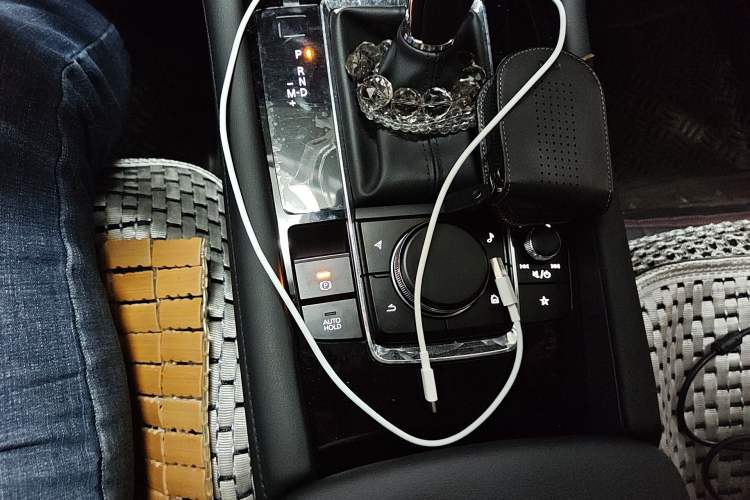 Used Mazda 3 Axela 2023 2.0L Automatic Zhiya Edition Gear Lever