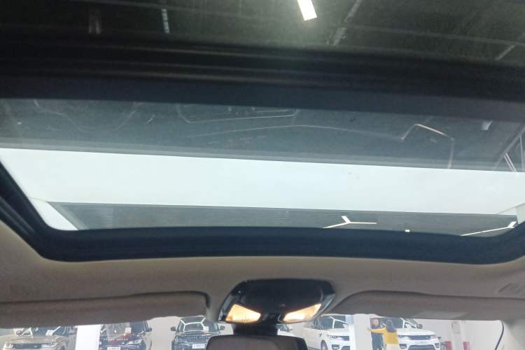 Used BMW X5 2022 Restyled xDrive 30Li Luxury Version M Sport Package
