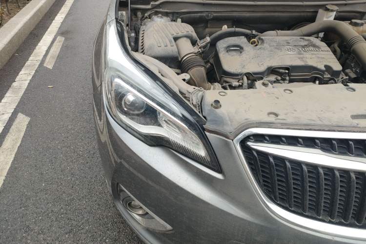 Used Buick Envision 2018 20T Two-Wheel-Drive Elite Model
