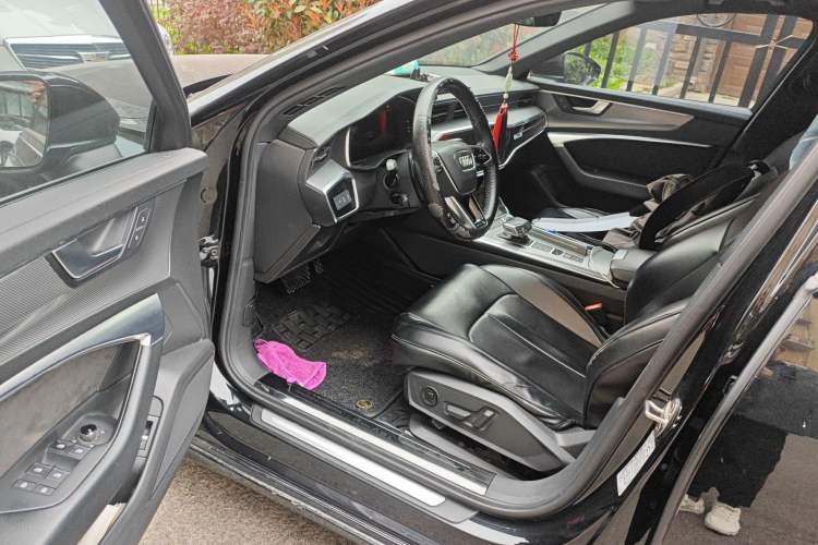 Used Audi A6L 2019 40 TFSI Luxury Dynamic Model