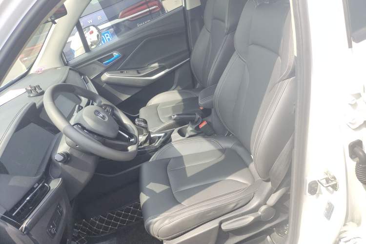 Used CHANGAN CS15 2021 1.5L Manual Entry-Level Trim Left Front Seat