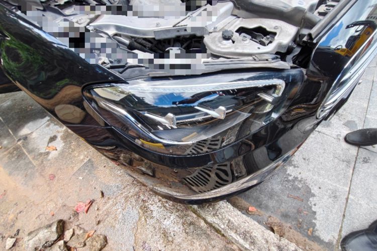 Used Mercedes-Benz E-Class New Energy 2022 Facelift E 350 e L Plug-in Hybrid Sedan
