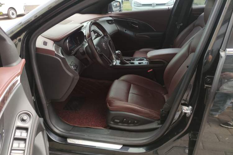 Used Buick LaCrosse 2013 2.0T SIDI Smart Luxury Flagship Edition Left Front Seat