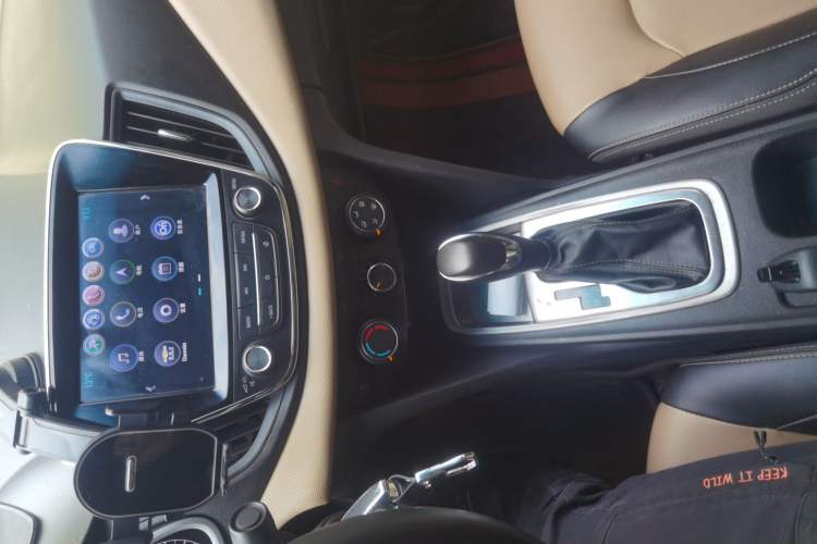 Used Chevrolet Monza 2020 320 Automatic Enjoyment Edition
