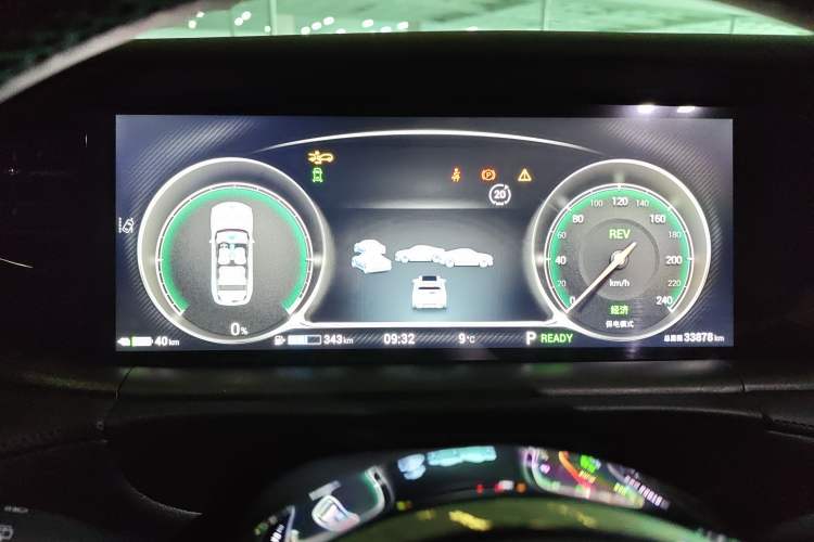 Used VOYAH FREE 2025 318 318 km Rear-Drive Touring Edition Instrument Cluster