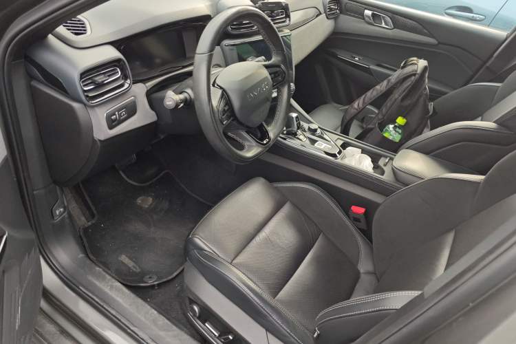 Used Lynk & Co 03 2022 1.5TD DCT JingPro Left Front Seat