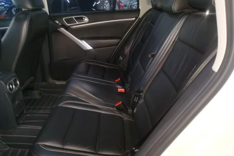 Used Volkswagen Tiguan L 2017 300TSI Automatic Two-Wheel Drive Silk Road Comfort Edition