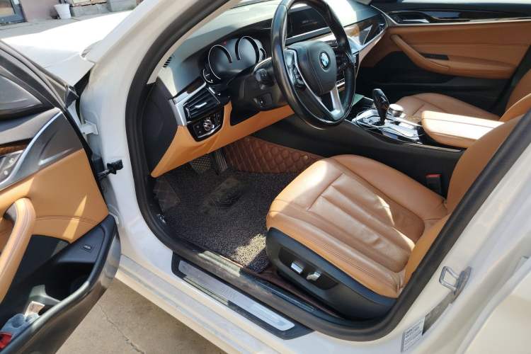 Used BMW 5 Series 2018 528Li Launch Special Edition
