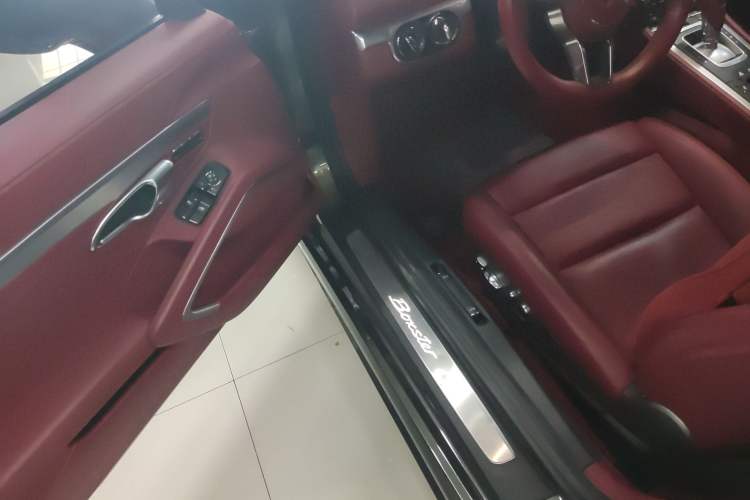 Used Porsche 718 2023 Boxster Style Edition 2.0T Driver Seat