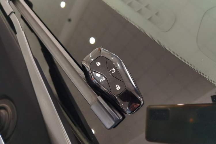 Used ARCFOX Alpha S 2023 525 Forest Edition 175kW
