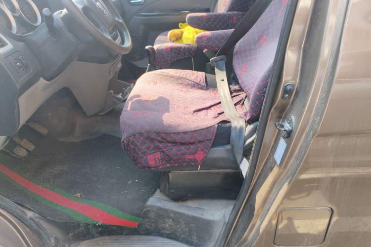 Used Foton MP-X E 2017 2.0L New Express Long Wheelbase 4Q20M