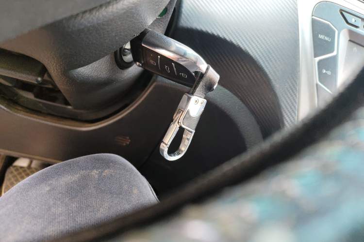 Used Haima Fumei 2014 Sedan 1.6L Manual Champion Edition Vehicle Key