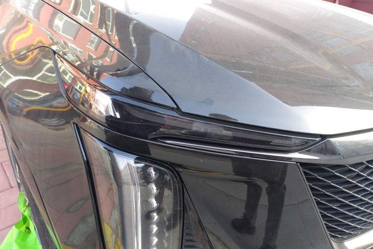 Used Cadillac XT5 2025 2.0T Prestige Version