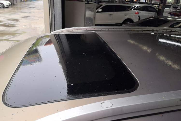 Used Chery Tiggo 3 2015 1.6L Manual Zhishang Commemorative Edition
