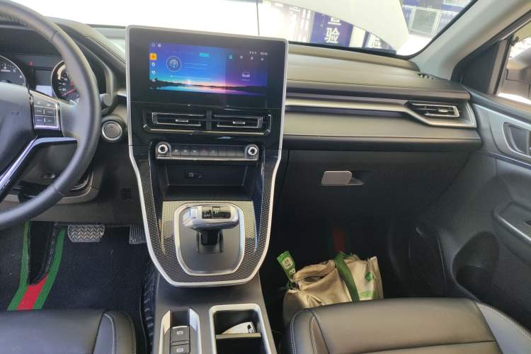 Used Haval M6 2021 PLUS 1.5T DCT Luxury Smart Connectivity Model
