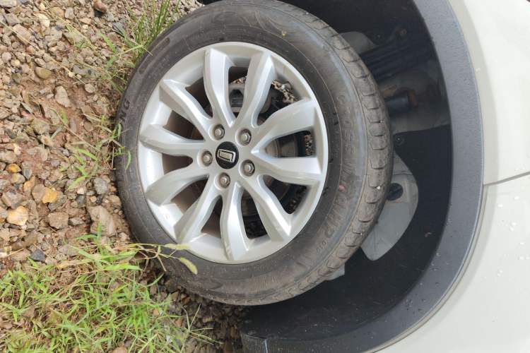 Used Bestune T33 2019 1.6L Manual Luxury Edition China VI
