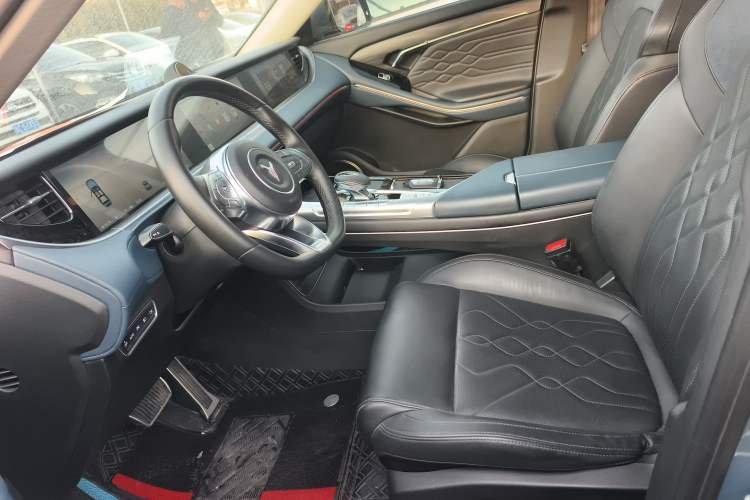 Used VOYAH FREE 2021 Four-Wheel Drive Standard Range-Extended Exclusive Luxury Package