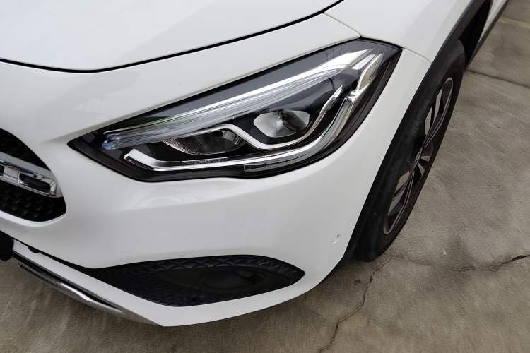 Used Mercedes-Benz GLA 2020 GLA 200
